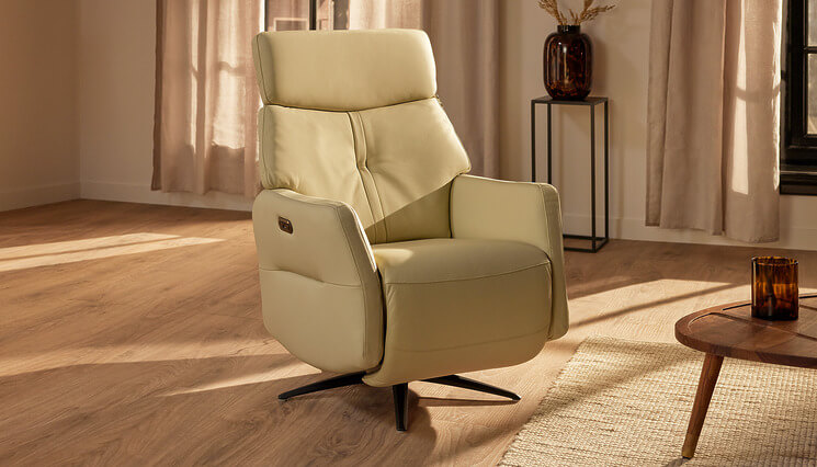 Roosevelt Relaxsessel beige Seats and Sofas
