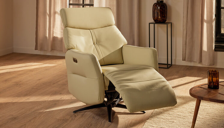 Roosevelt Relaxsessel beige Seats and Sofas